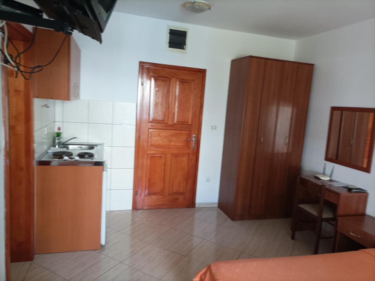 Apartmani Bastrica Μπούντβα Εξωτερικό φωτογραφία